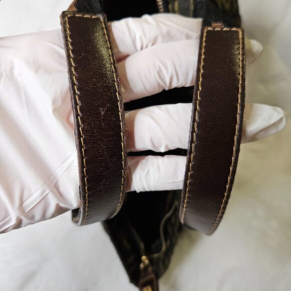 Authentic Fendi Roma FF Zucca Tote Bag - Picture 7 of 17